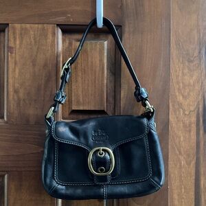 Coach Black Leather Shoulder Bag with brass Buckle y2k